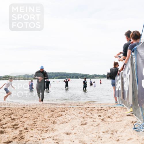 21.06.2026 - Viking Triathlon Michael Strokosch http://msf.ph/oto/9828403 21.06.2026 10:50:51 Schwimmen 57, 295, 416 meine-sportfotos.de