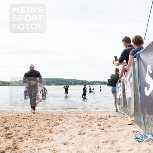 21.06.2026 - Viking Triathlon Michael Strokosch http://msf.ph/oto/9828405 21.06.2026 10:50:52 Schwimmen 57, 295, 416 meine-sportfotos.de