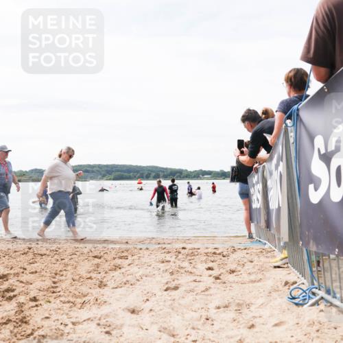 21.06.2026 - Viking Triathlon Michael Strokosch http://msf.ph/oto/9828417 21.06.2026 10:50:56 Schwimmen 57, 76, 184, 295, 416 meine-sportfotos.de