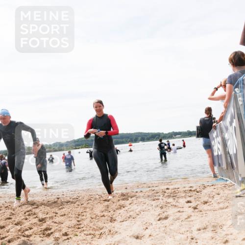 21.06.2026 - Viking Triathlon Michael Strokosch http://msf.ph/oto/9828442 21.06.2026 10:51:04 Schwimmen 66, 76, 184 meine-sportfotos.de