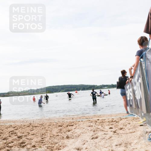 21.06.2026 - Viking Triathlon Michael Strokosch http://msf.ph/oto/9828461 21.06.2026 10:51:11 Schwimmen 66 meine-sportfotos.de