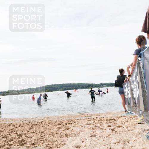 21.06.2026 - Viking Triathlon Michael Strokosch http://msf.ph/oto/9828462 21.06.2026 10:51:11 Schwimmen 66 meine-sportfotos.de