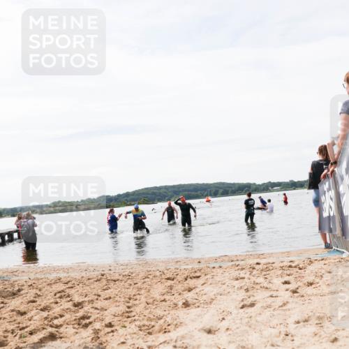 21.06.2026 - Viking Triathlon Michael Strokosch http://msf.ph/oto/9828495 21.06.2026 10:51:22 Schwimmen 335 meine-sportfotos.de