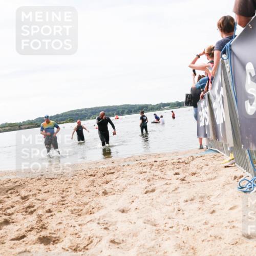 21.06.2026 - Viking Triathlon Michael Strokosch http://msf.ph/oto/9828510 21.06.2026 10:51:27 Schwimmen 335, 609, 628 meine-sportfotos.de