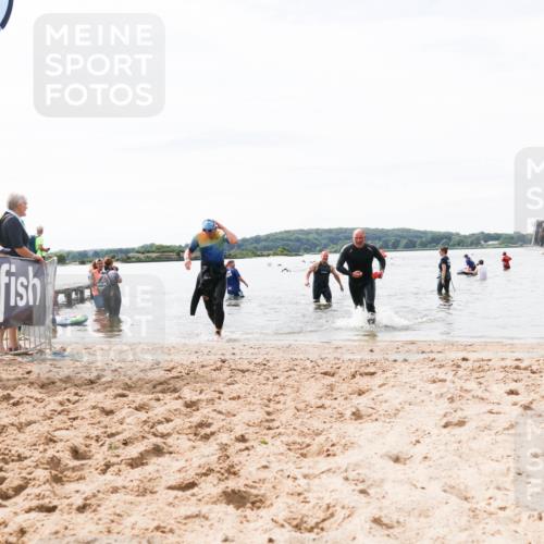 21.06.2026 - Viking Triathlon Michael Strokosch http://msf.ph/oto/9828515 21.06.2026 10:51:29 Schwimmen 335, 609, 628 meine-sportfotos.de