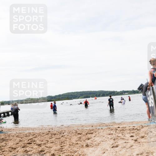 21.06.2026 - Viking Triathlon Michael Strokosch http://msf.ph/oto/9828548 21.06.2026 10:51:40 Schwimmen 609 meine-sportfotos.de