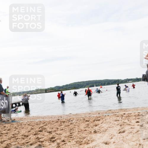 21.06.2026 - Viking Triathlon Michael Strokosch http://msf.ph/oto/9828564 21.06.2026 10:51:45 Schwimmen  meine-sportfotos.de