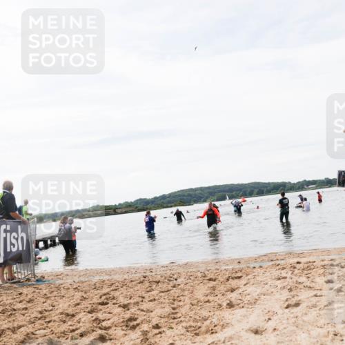 21.06.2026 - Viking Triathlon Michael Strokosch http://msf.ph/oto/9828571 21.06.2026 10:51:47 Schwimmen 642 meine-sportfotos.de