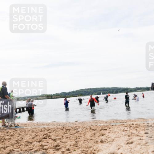 21.06.2026 - Viking Triathlon Michael Strokosch http://msf.ph/oto/9828574 21.06.2026 10:51:48 Schwimmen 642 meine-sportfotos.de