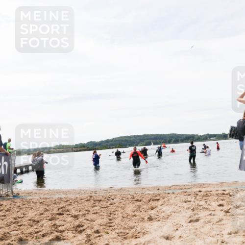 21.06.2026 - Viking Triathlon Michael Strokosch http://msf.ph/oto/9828575 21.06.2026 10:51:49 Schwimmen 642 meine-sportfotos.de