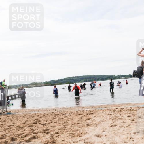 21.06.2026 - Viking Triathlon Michael Strokosch http://msf.ph/oto/9828577 21.06.2026 10:51:49 Schwimmen 642 meine-sportfotos.de