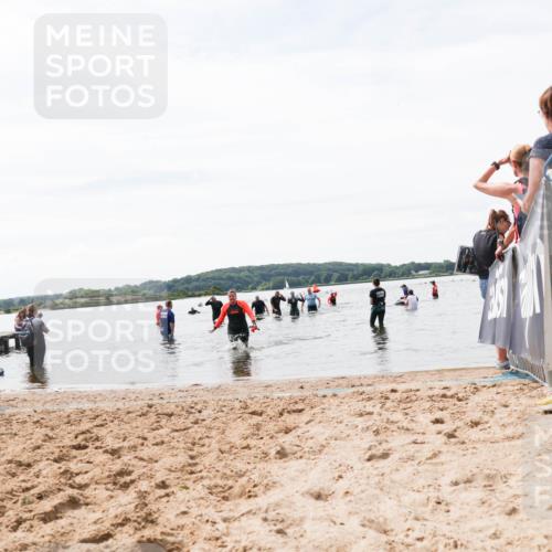 21.06.2026 - Viking Triathlon Michael Strokosch http://msf.ph/oto/9828580 21.06.2026 10:51:50 Schwimmen 642 meine-sportfotos.de