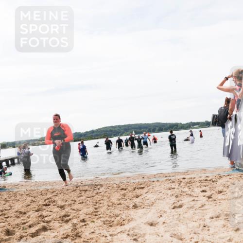21.06.2026 - Viking Triathlon Michael Strokosch http://msf.ph/oto/9828594 21.06.2026 10:51:55 Schwimmen 642 meine-sportfotos.de