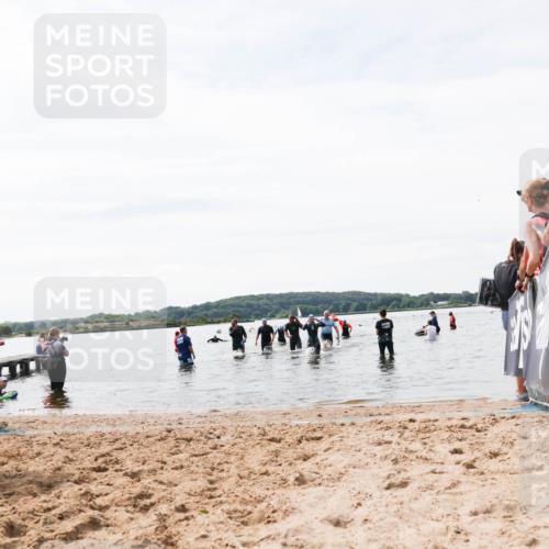 21.06.2026 - Viking Triathlon Michael Strokosch http://msf.ph/oto/9828598 21.06.2026 10:51:56 Schwimmen 642 meine-sportfotos.de