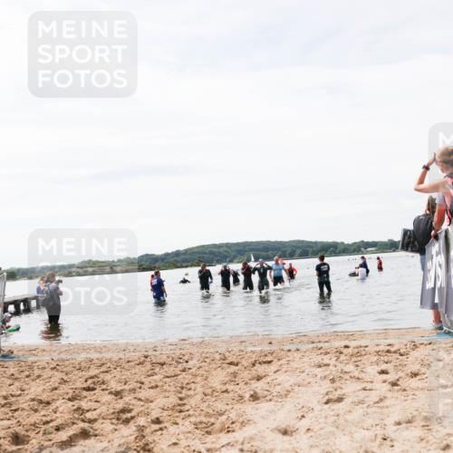 21.06.2026 - Viking Triathlon Michael Strokosch http://msf.ph/oto/9828600 21.06.2026 10:51:57 Schwimmen 642 meine-sportfotos.de