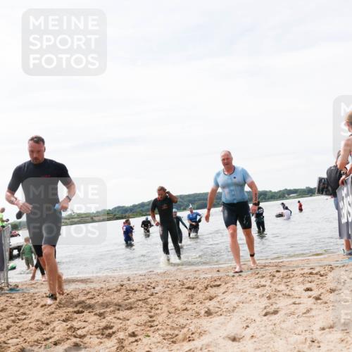 21.06.2026 - Viking Triathlon Michael Strokosch http://msf.ph/oto/9828642 21.06.2026 10:52:11 Schwimmen 40, 174, 252, 272, 362, 491, 512 meine-sportfotos.de