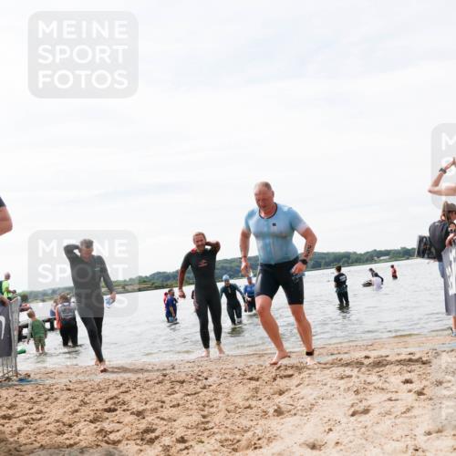 21.06.2026 - Viking Triathlon Michael Strokosch http://msf.ph/oto/9828645 21.06.2026 10:52:12 Schwimmen 40, 174, 252, 272, 362, 491, 512 meine-sportfotos.de