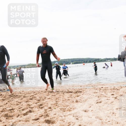21.06.2026 - Viking Triathlon Michael Strokosch http://msf.ph/oto/9828652 21.06.2026 10:52:14 Schwimmen 40, 174, 252, 272, 362, 491, 512 meine-sportfotos.de
