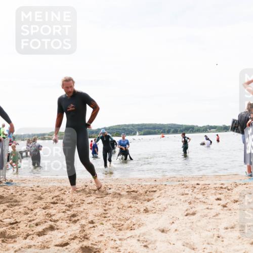 21.06.2026 - Viking Triathlon Michael Strokosch http://msf.ph/oto/9828653 21.06.2026 10:52:15 Schwimmen 40, 174, 252, 272, 491, 512 meine-sportfotos.de