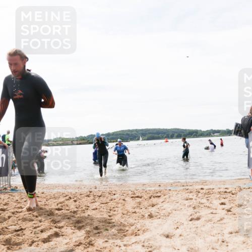 21.06.2026 - Viking Triathlon Michael Strokosch http://msf.ph/oto/9828656 21.06.2026 10:52:16 Schwimmen 40, 174, 222, 252, 272, 491, 512 meine-sportfotos.de