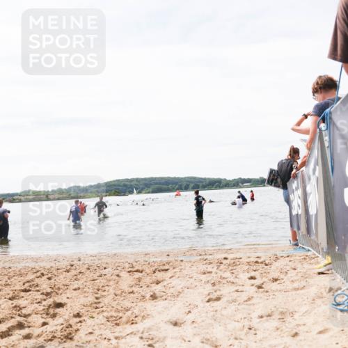 21.06.2026 - Viking Triathlon Michael Strokosch http://msf.ph/oto/9828693 21.06.2026 10:52:28 Schwimmen 222 meine-sportfotos.de