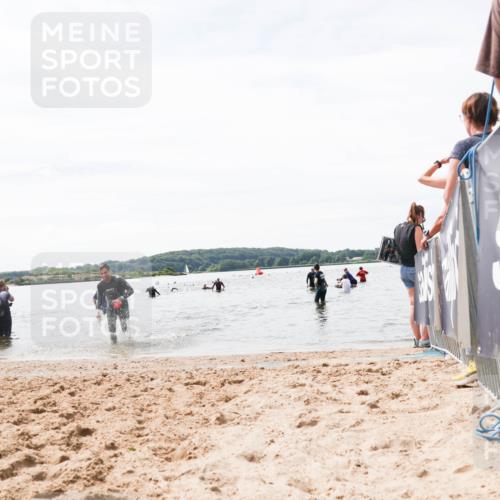 21.06.2026 - Viking Triathlon Michael Strokosch http://msf.ph/oto/9828720 21.06.2026 10:52:37 Schwimmen 624 meine-sportfotos.de