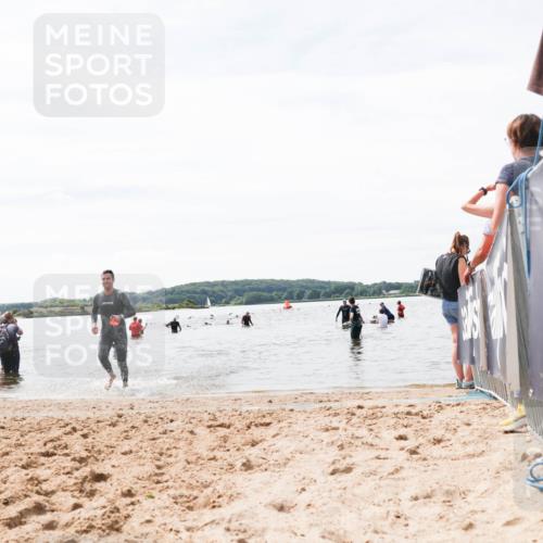 21.06.2026 - Viking Triathlon Michael Strokosch http://msf.ph/oto/9828722 21.06.2026 10:52:38 Schwimmen 624 meine-sportfotos.de