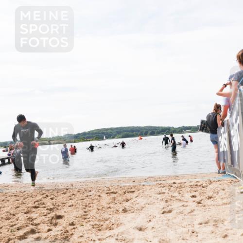 21.06.2026 - Viking Triathlon Michael Strokosch http://msf.ph/oto/9828726 21.06.2026 10:52:39 Schwimmen 624 meine-sportfotos.de