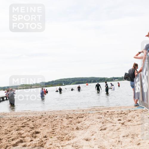 21.06.2026 - Viking Triathlon Michael Strokosch http://msf.ph/oto/9828739 21.06.2026 10:52:44 Schwimmen 624 meine-sportfotos.de