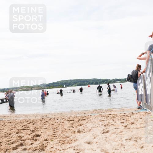 21.06.2026 - Viking Triathlon Michael Strokosch http://msf.ph/oto/9828740 21.06.2026 10:52:45 Schwimmen 624 meine-sportfotos.de