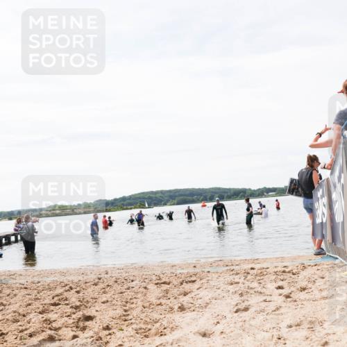 21.06.2026 - Viking Triathlon Michael Strokosch http://msf.ph/oto/9828748 21.06.2026 10:52:47 Schwimmen  meine-sportfotos.de