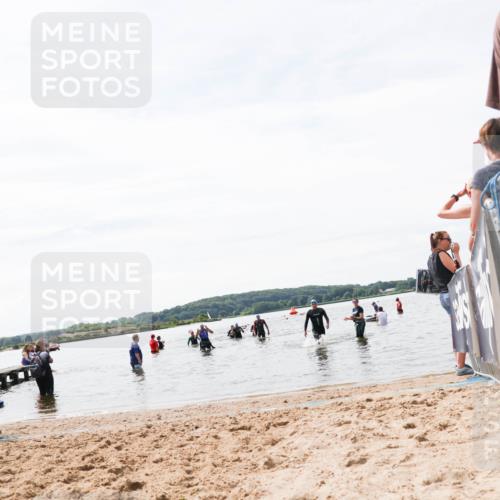 21.06.2026 - Viking Triathlon Michael Strokosch http://msf.ph/oto/9828754 21.06.2026 10:52:49 Schwimmen  meine-sportfotos.de