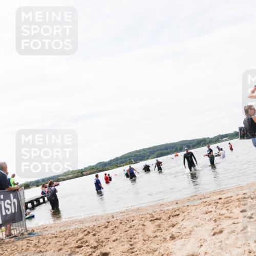 21.06.2026 - Viking Triathlon Michael Strokosch http://msf.ph/oto/9828755 21.06.2026 10:52:50 Schwimmen 385 meine-sportfotos.de