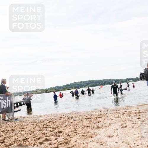 21.06.2026 - Viking Triathlon Michael Strokosch http://msf.ph/oto/9828761 21.06.2026 10:52:52 Schwimmen 385 meine-sportfotos.de