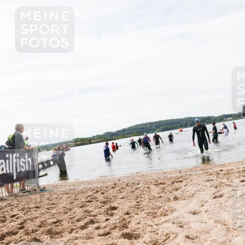 21.06.2026 - Viking Triathlon Michael Strokosch http://msf.ph/oto/9828770 21.06.2026 10:52:55 Schwimmen 385 meine-sportfotos.de