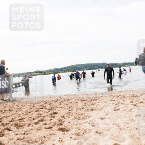 21.06.2026 - Viking Triathlon Michael Strokosch http://msf.ph/oto/9828772 21.06.2026 10:52:55 Schwimmen 385 meine-sportfotos.de