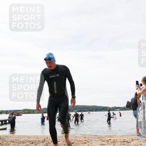 21.06.2026 - Viking Triathlon Michael Strokosch http://msf.ph/oto/9828790 21.06.2026 10:53:01 Schwimmen 385, 532, 661 meine-sportfotos.de