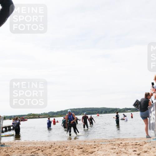 21.06.2026 - Viking Triathlon Michael Strokosch http://msf.ph/oto/9828796 21.06.2026 10:53:03 Schwimmen 133, 385, 532, 661 meine-sportfotos.de