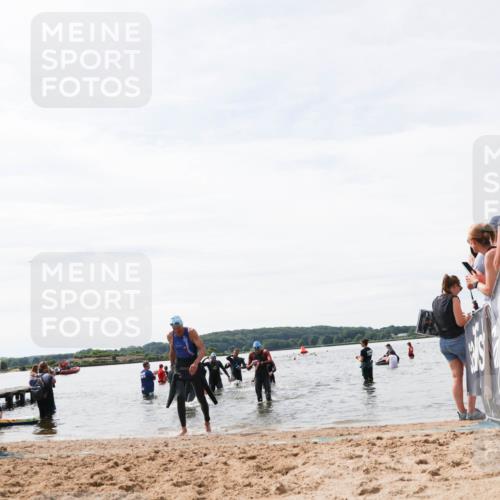 21.06.2026 - Viking Triathlon Michael Strokosch http://msf.ph/oto/9828803 21.06.2026 10:53:05 Schwimmen 133, 385, 433, 532, 661 meine-sportfotos.de