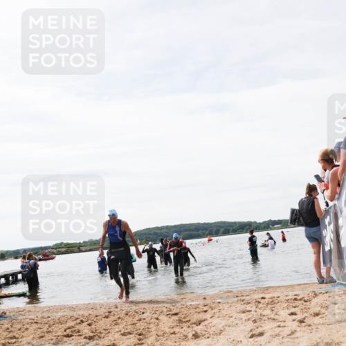 21.06.2026 - Viking Triathlon Michael Strokosch http://msf.ph/oto/9828805 21.06.2026 10:53:06 Schwimmen 133, 433, 532, 661 meine-sportfotos.de