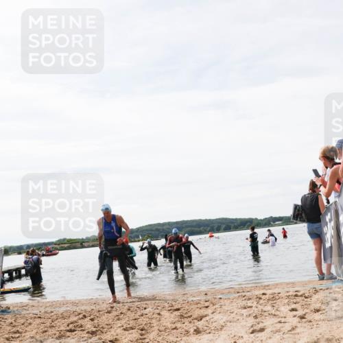 21.06.2026 - Viking Triathlon Michael Strokosch http://msf.ph/oto/9828806 21.06.2026 10:53:06 Schwimmen 133, 433, 532, 661 meine-sportfotos.de