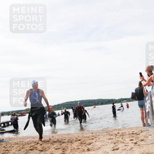 21.06.2026 - Viking Triathlon Michael Strokosch http://msf.ph/oto/9828810 21.06.2026 10:53:08 Schwimmen 133, 307, 433, 471, 532, 661 meine-sportfotos.de