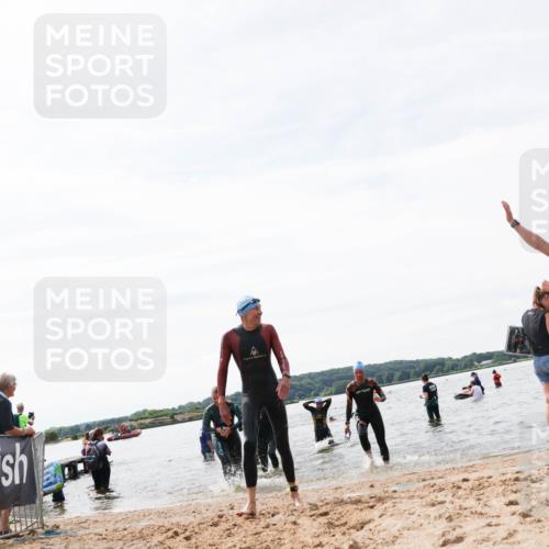 21.06.2026 - Viking Triathlon Michael Strokosch http://msf.ph/oto/9828825 21.06.2026 10:53:13 Schwimmen 133, 307, 433, 471, 532, 564, 622, 661 meine-sportfotos.de