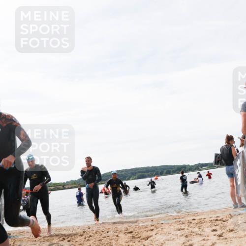 21.06.2026 - Viking Triathlon Michael Strokosch http://msf.ph/oto/9828841 21.06.2026 10:53:19 Schwimmen 307, 433, 471, 564, 622 meine-sportfotos.de