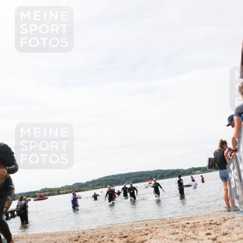 21.06.2026 - Viking Triathlon Michael Strokosch http://msf.ph/oto/9828855 21.06.2026 10:53:23 Schwimmen 92, 283, 471, 564, 622 meine-sportfotos.de