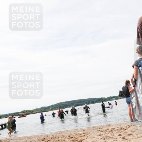 21.06.2026 - Viking Triathlon Michael Strokosch http://msf.ph/oto/9828859 21.06.2026 10:53:25 Schwimmen 92, 283, 564, 622 meine-sportfotos.de