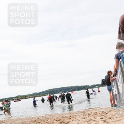 21.06.2026 - Viking Triathlon Michael Strokosch http://msf.ph/oto/9828865 21.06.2026 10:53:27 Schwimmen 59, 92, 283, 564 meine-sportfotos.de