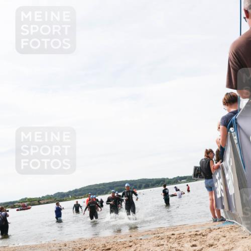 21.06.2026 - Viking Triathlon Michael Strokosch http://msf.ph/oto/9828869 21.06.2026 10:53:28 Schwimmen 59, 92, 283 meine-sportfotos.de