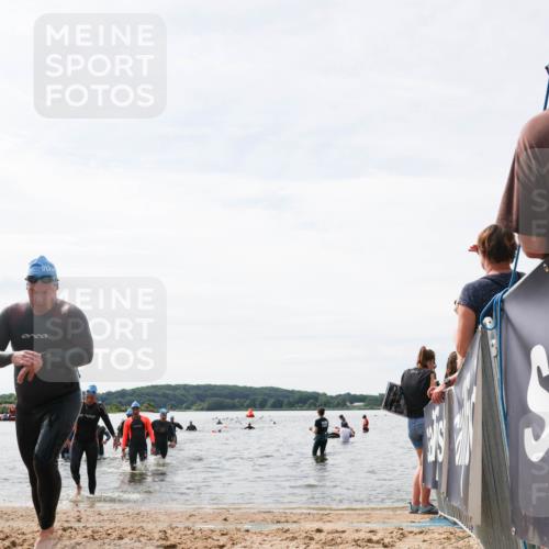 21.06.2026 - Viking Triathlon Michael Strokosch http://msf.ph/oto/9828887 21.06.2026 10:53:34 Schwimmen 59, 92, 283, 375 meine-sportfotos.de