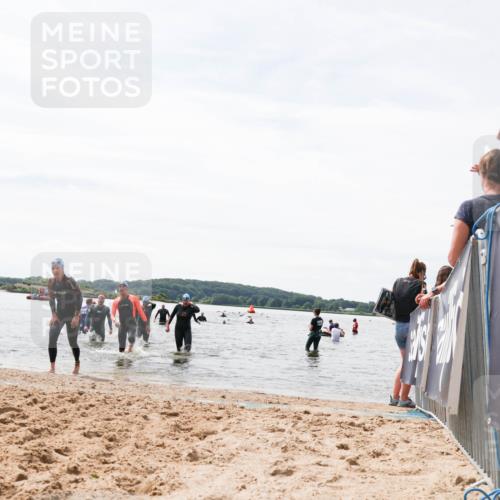 21.06.2026 - Viking Triathlon Michael Strokosch http://msf.ph/oto/9828892 21.06.2026 10:53:35 Schwimmen 59, 92, 182, 283, 365, 375 meine-sportfotos.de